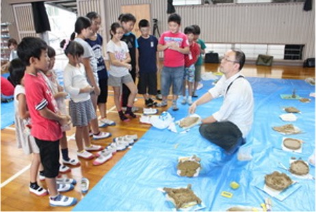 未来への郵便屋さん子供達